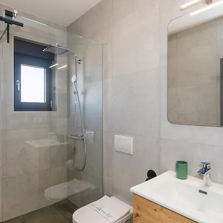 Ferienhaus Jaris Villa *