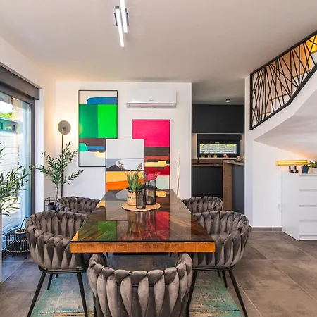 Ferienhaus Jaris * Malinska