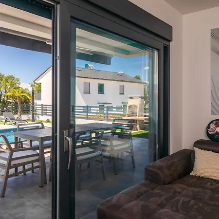 Ferienhaus Jaris Villa