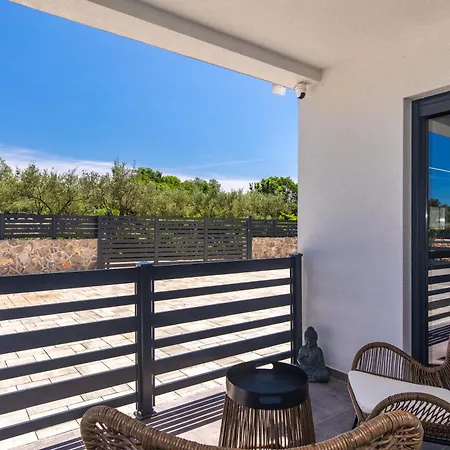 Villa Ferienhaus Jaris *