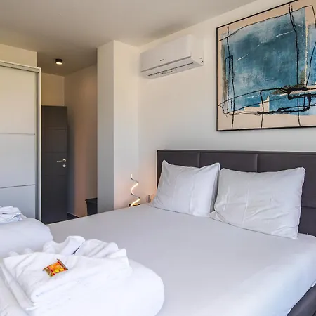 Ferienhaus Jaris Villa *