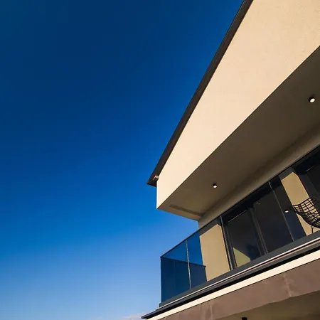 Ferienhaus Jaris Villa